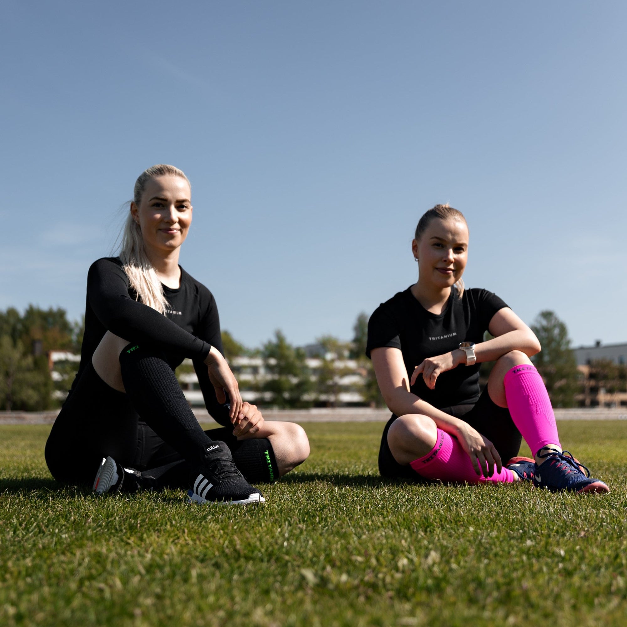 eXtend High – Calf sleeves for compression and rehabilitation – Pressure category 2 – Black/Lime