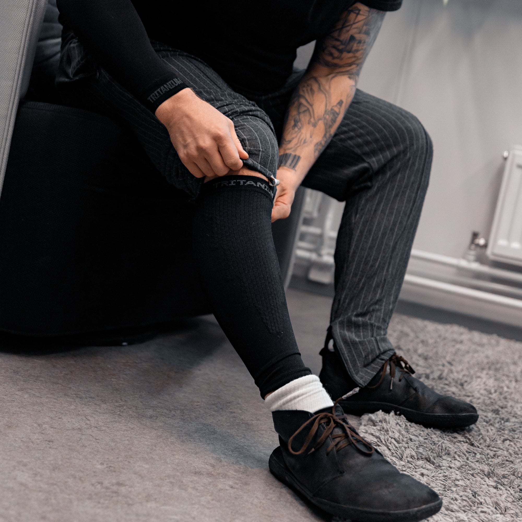 eXtend Low – Compression calf sleeves for work and travel use – Black